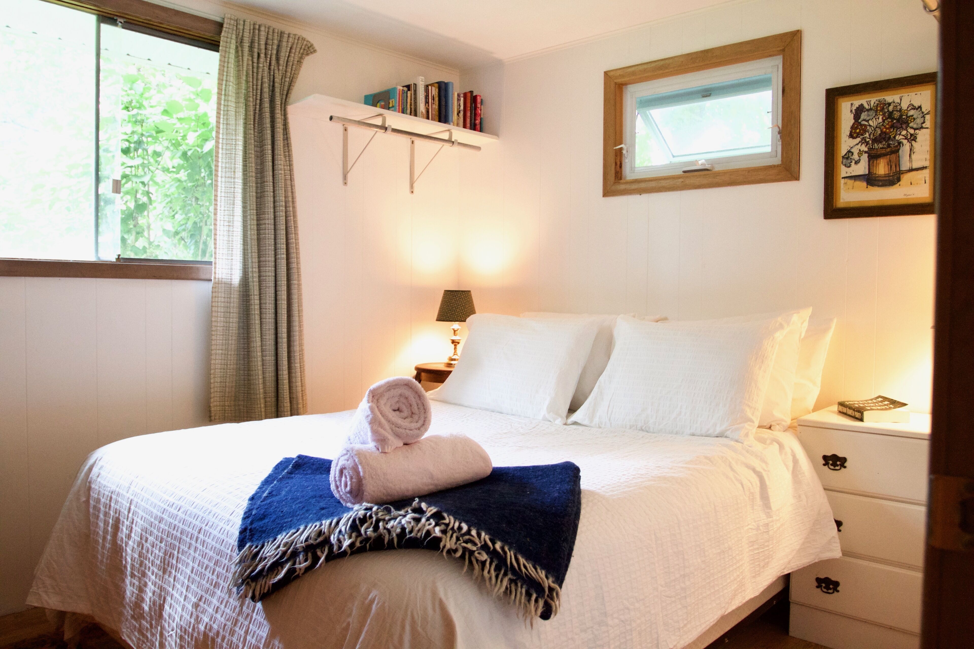 2 多间卧室、免费 WiFi、床单