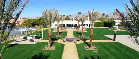 Jardines del alojamiento