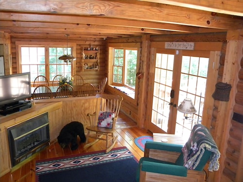 Kerr Lake Log Cabin On Calm Cove With Gentle Slope To Water, Nearby Sandy Beach