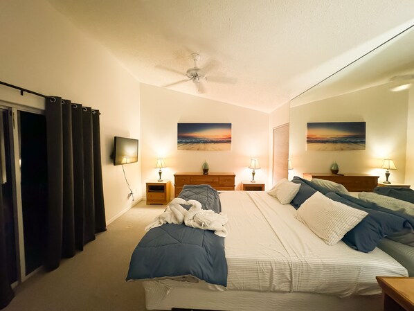 4 bedrooms, iron/ironing board, free WiFi, bed sheets