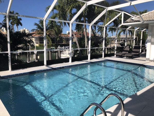 Una piscina riscaldata