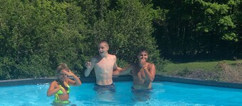 ADIRONDACK RETREAT, VIEWS OVER 100 MILES, HOTTUB, POOL, SLEEPS 20