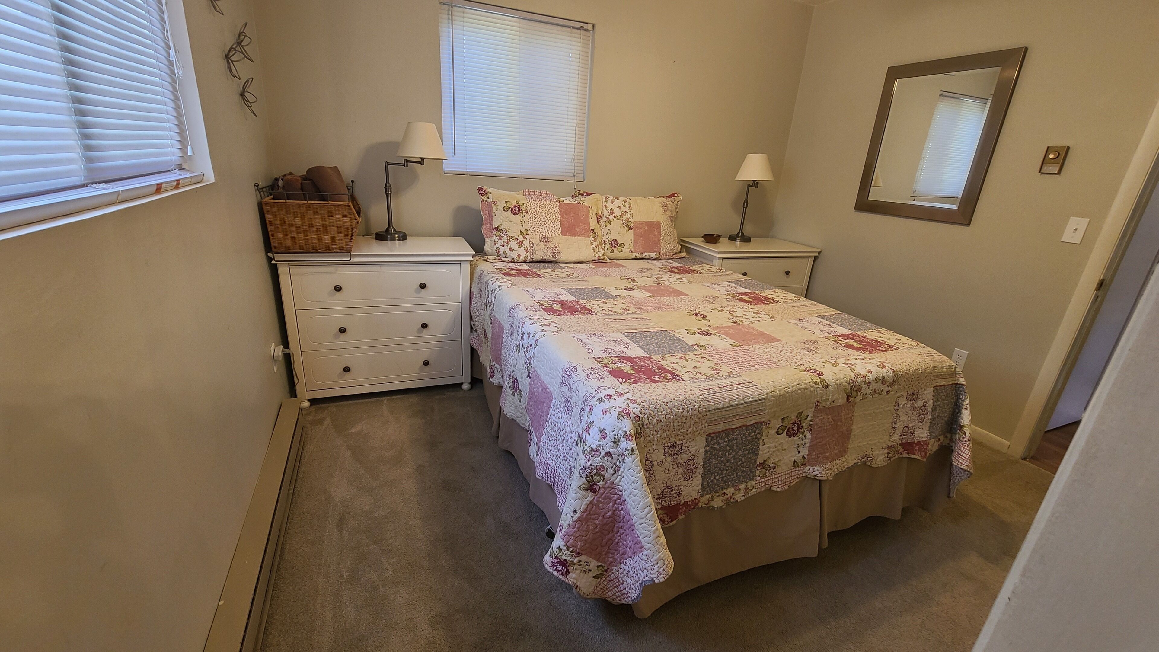 Fall & Winter Specials! 
Enjoy A Lakefront Stay On A Quiet Cove At Claytor Lake.