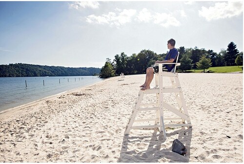 Winter and Holiday discounts!
Lakefront On A Quiet Cove At Claytor Lake