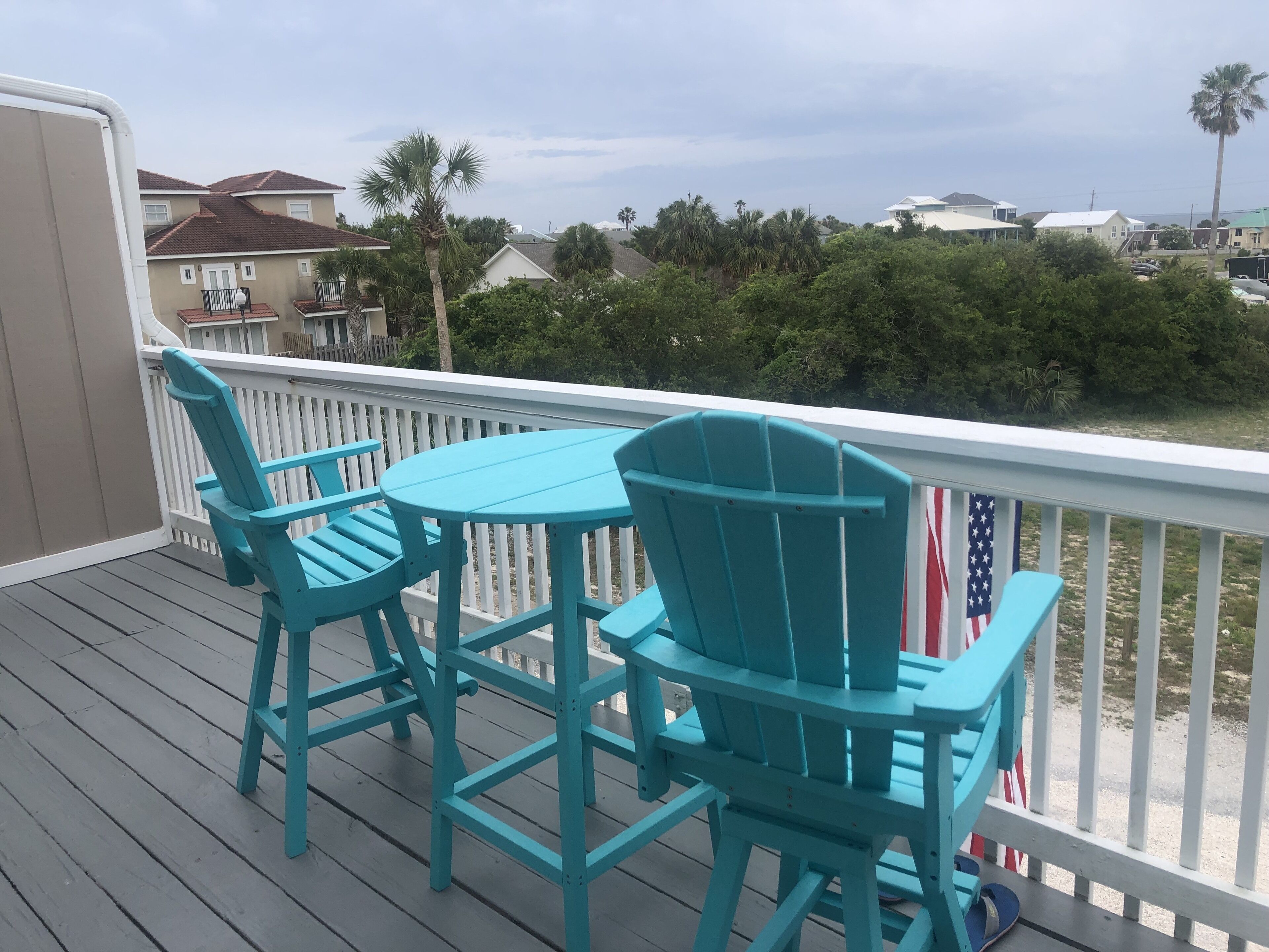 Great west beach location - Half block to beach! Between PCB and Rosemary