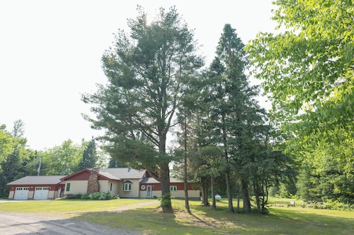 Twin Lakes Recreation Get-a-way