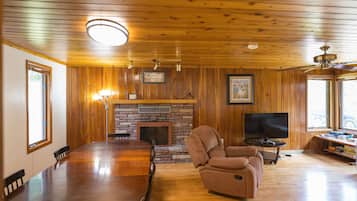 Televisión y reproductor de DVD