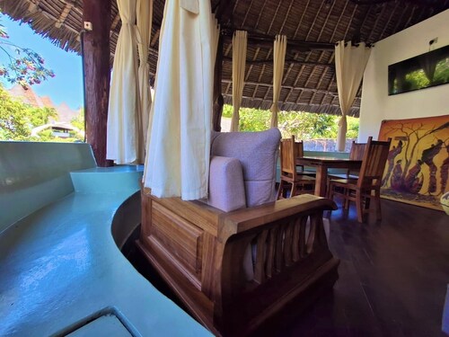 Diani Beach,  Luxury Cottage 