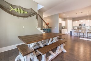 Dining - Huge (~2,700 SqFt) Home! Golf Cart, 6 Bikes! Beach & Pool Nearby! ~ Shore Thing at Frangista Beach (Miramar Beach)