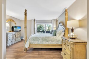 3 soverom, skrivebord, strykejern/-brett og wi-fi (inkludert)