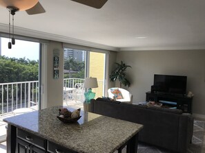 Dining - Completely renovated and spacious 1bed/1bath in sought after location on Marco (Marco Island)