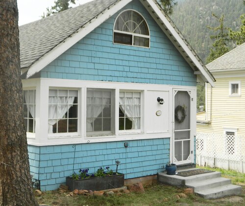 Chalet de Montagne 2BR avec Panier Petit-Déjeuner Gratuit