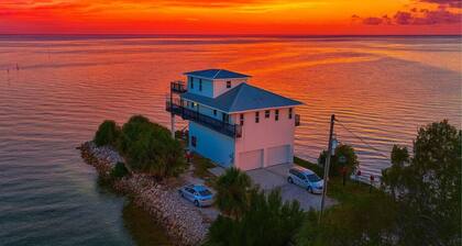 Ainutlaatuinen Waterfront Talo Meksikonlahdella, alle 1 tunti pohjoiseen Tampa