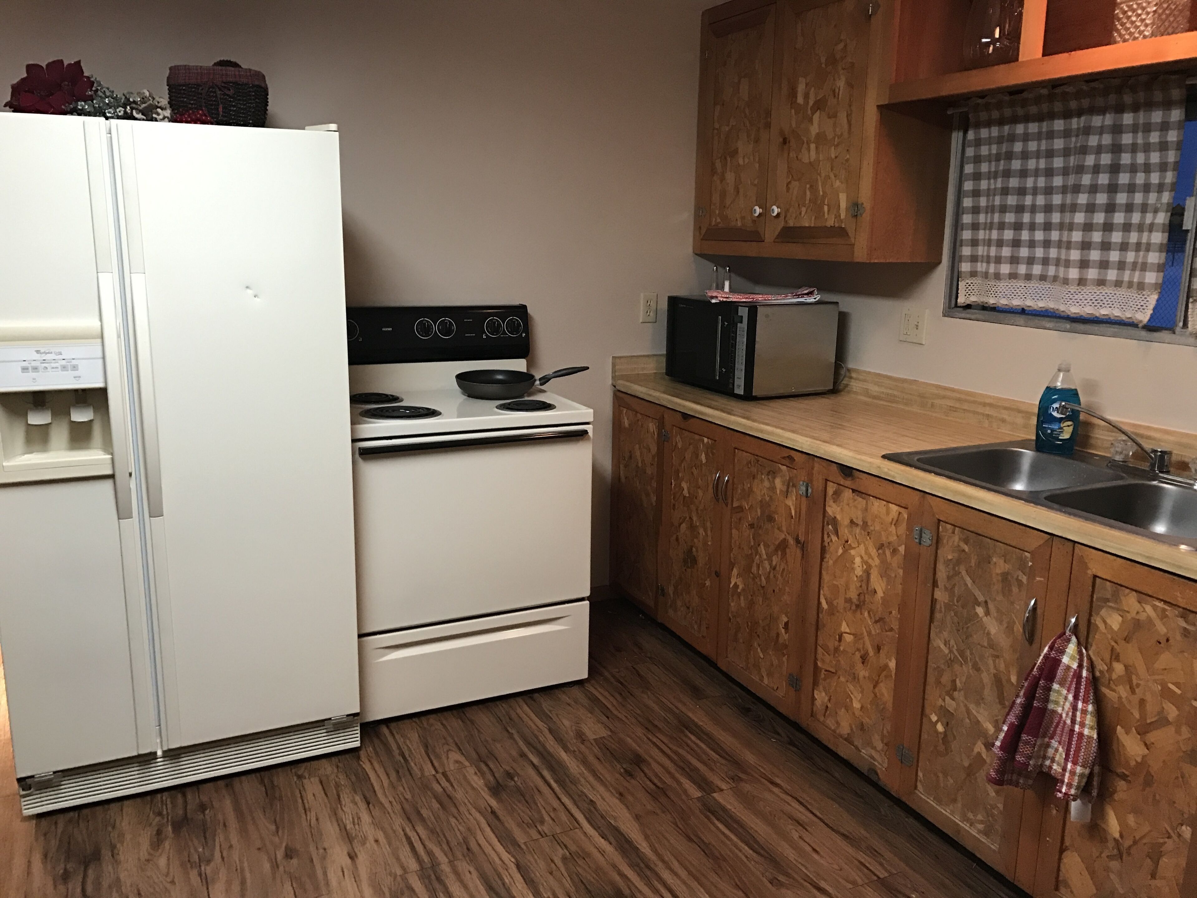 Quiet, 2 bedroom Apartment "Cabin"