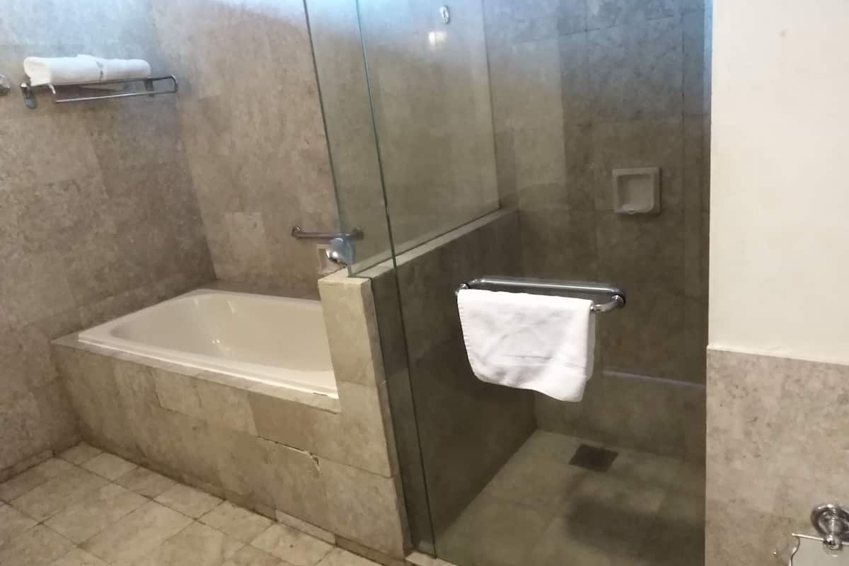 Jet tub