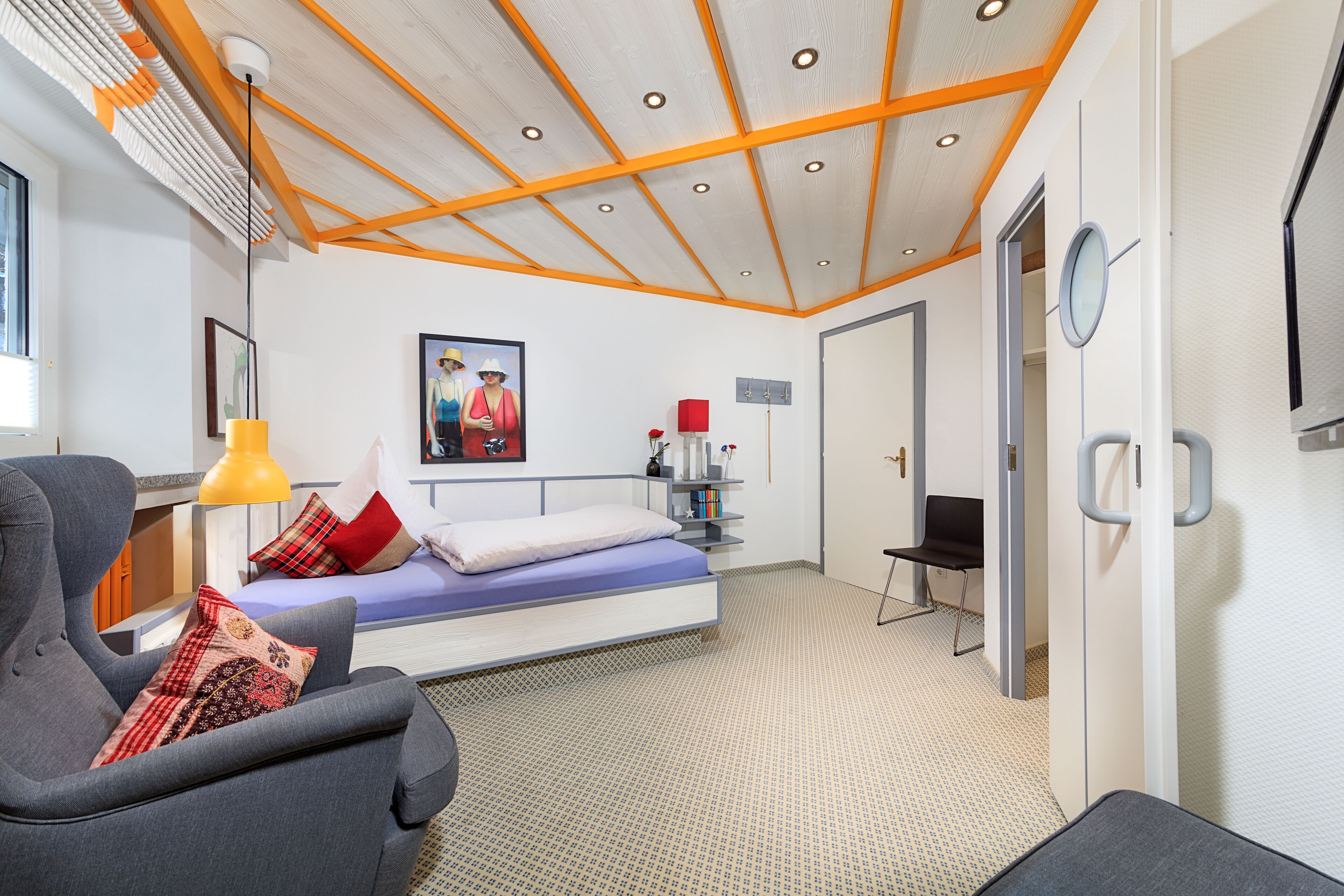 Comfort Single Room | In-room safe, desk, blackout drapes, soundproofing