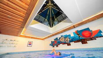 Piscine couverte