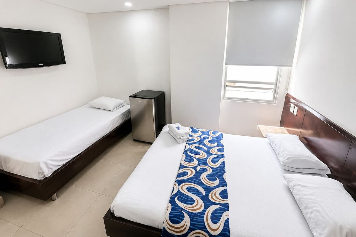 Standard Twin Room | Blackout drapes, soundproofing, iron/ironing board (on request)