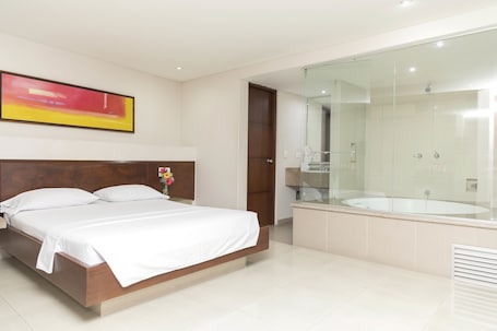 Blackout drapes, soundproofing, iron/ironing board, free WiFi