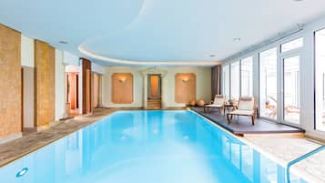Exercise/lap pool