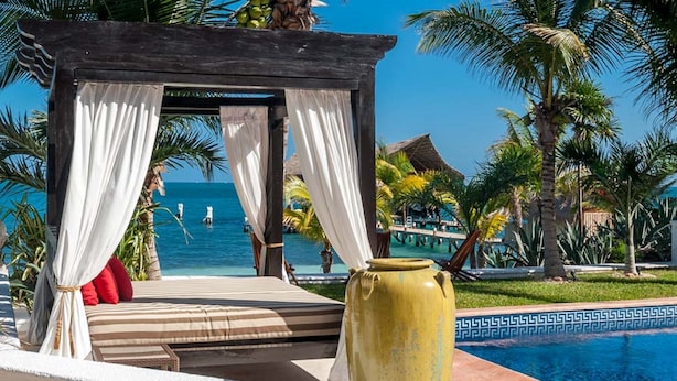 Outdoor pool - Villa Albatros (Cancun)