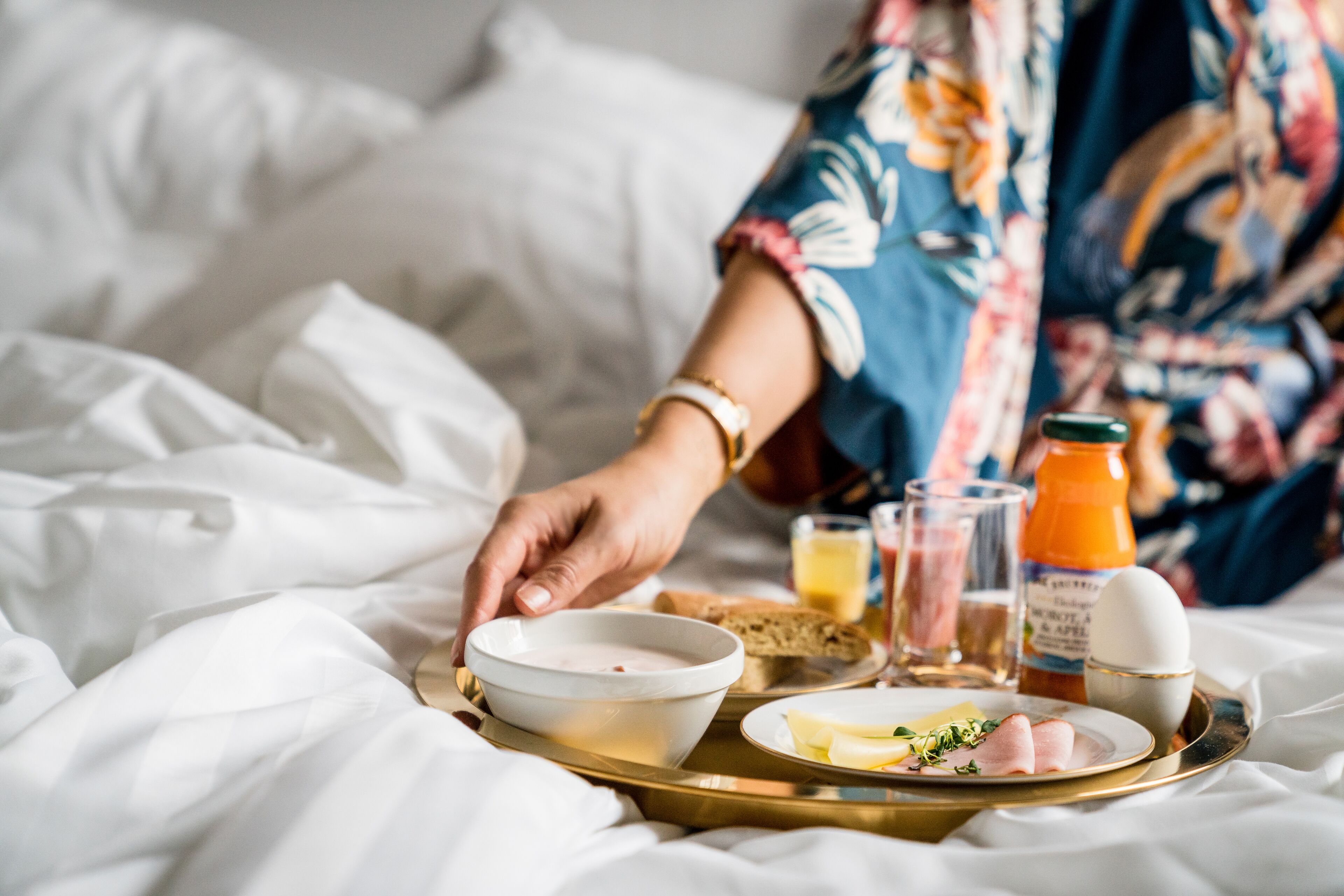 free daily self-service breakfast