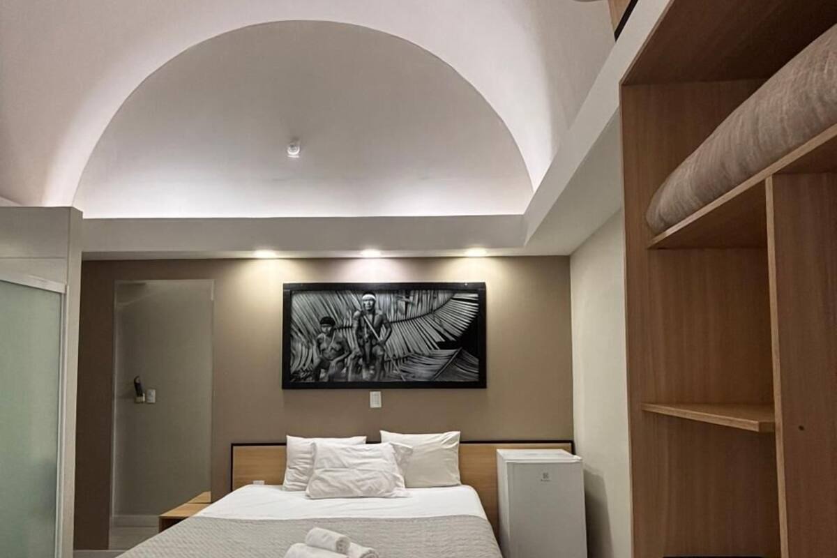 Standard Triple Room | Desk, iron/ironing board, free WiFi, wheelchair access