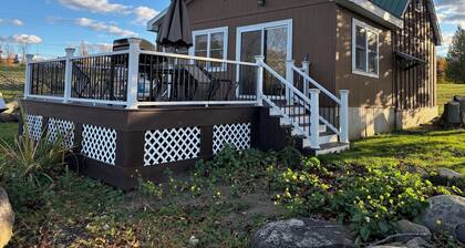 3 Bedrooms - Waterfront Location On St. Lawrence River