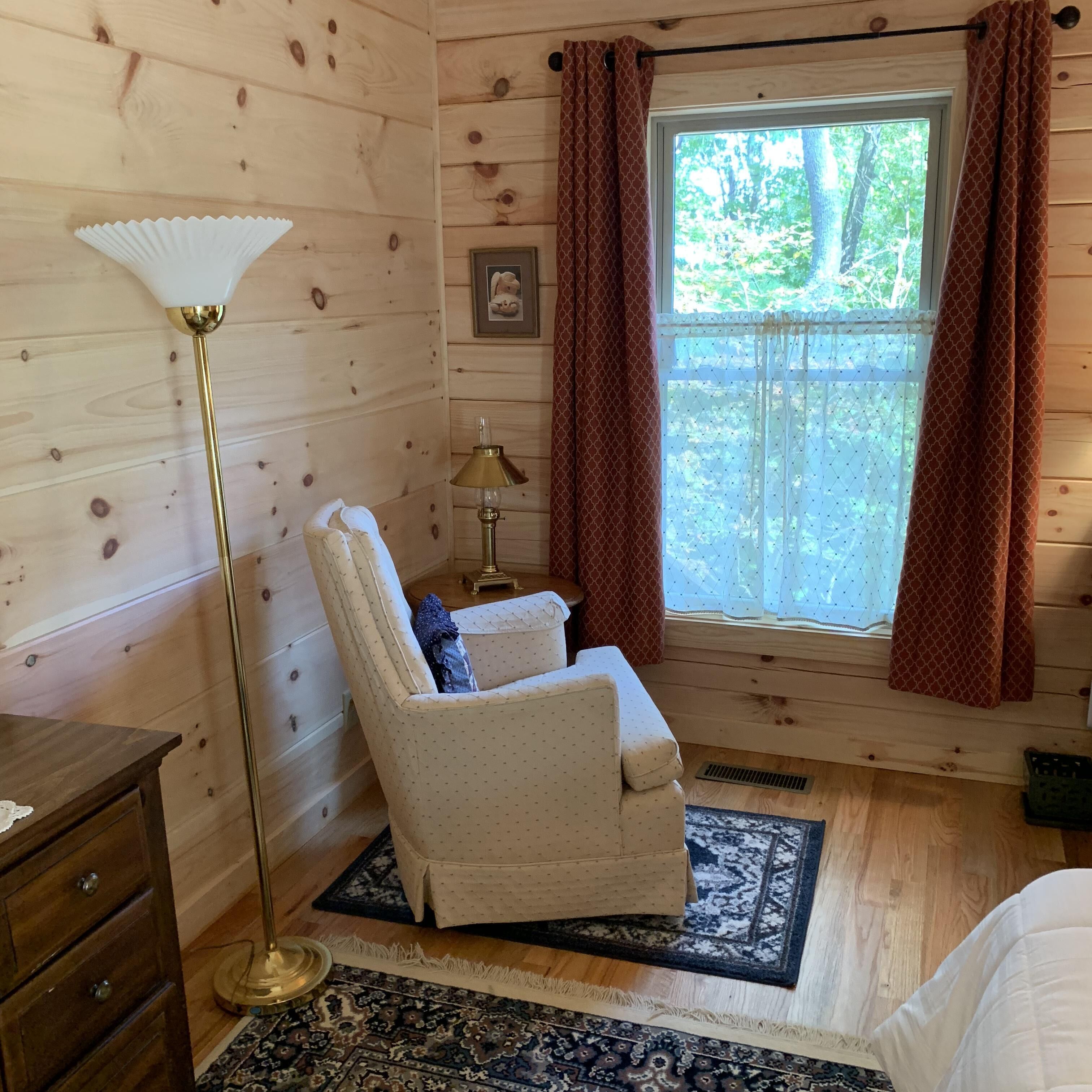 Retreat Log Cabin in Saluda, NC