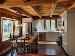 Fridge, microwave, oven, stovetop - Lovely Post & Beam Near Indian Neck (1224) (Wellfleet)