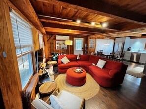 Smart TV, books, stereo, printers - Lovely Post & Beam Near Indian Neck (1224) (Wellfleet)