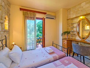 4 Schlafzimmer, Bügeleisen/Bügelbrett, WLAN, Bettwäsche