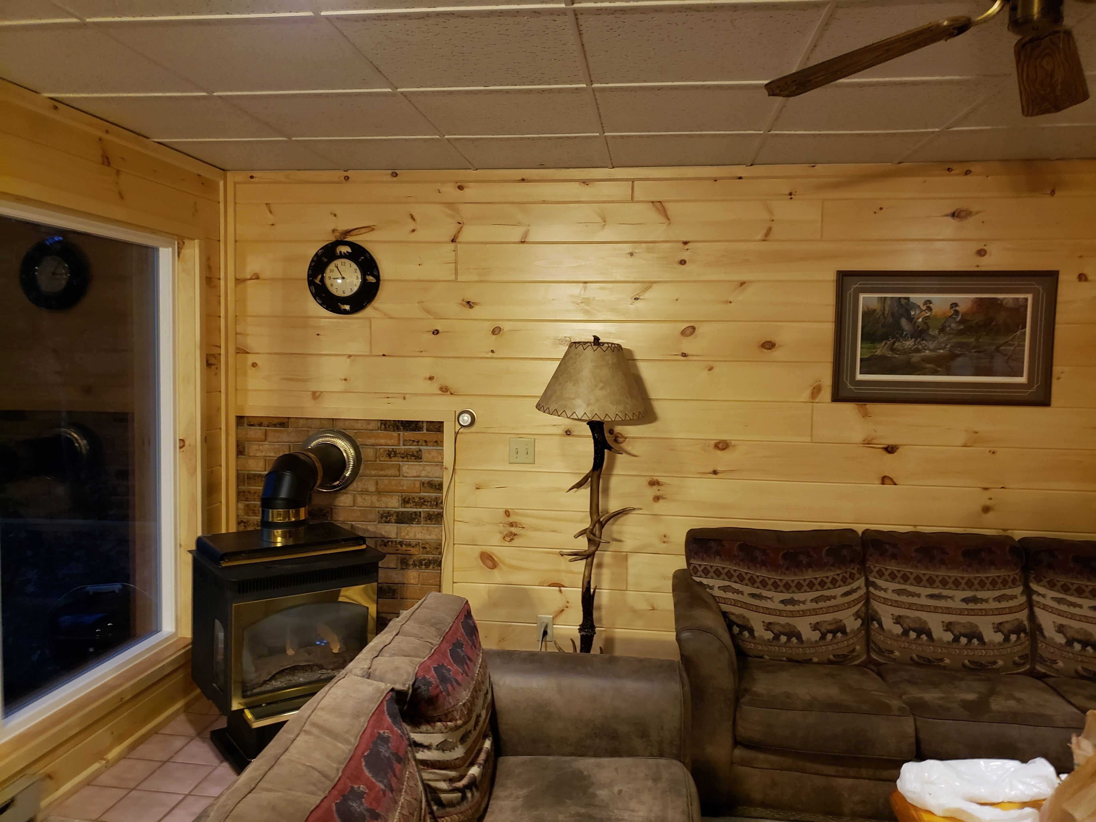 Lakefront Getaways - 185' all sand beach - Snowmobile trail access