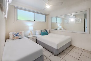 2 bedrooms, iron/ironing board, WiFi, bed sheets
