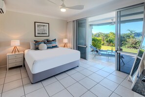 2 bedrooms, iron/ironing board, WiFi, bed sheets - Lagoon 005 Hamilton Island (Hamilton Island)