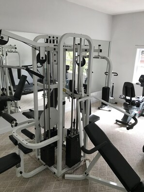 مرفق اللياقة البدنية