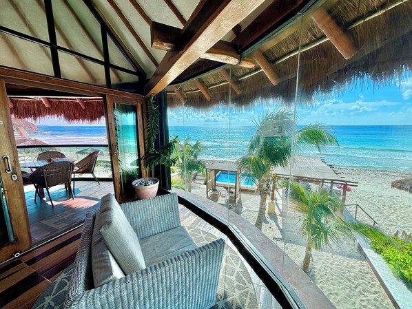 Outdoor dining - 4-Bedroom Penthouse, Private Beach, Chef, Wi-Fi, Housekeeping, pool, Kayaks (Playa del Carmen | Solidaridad)