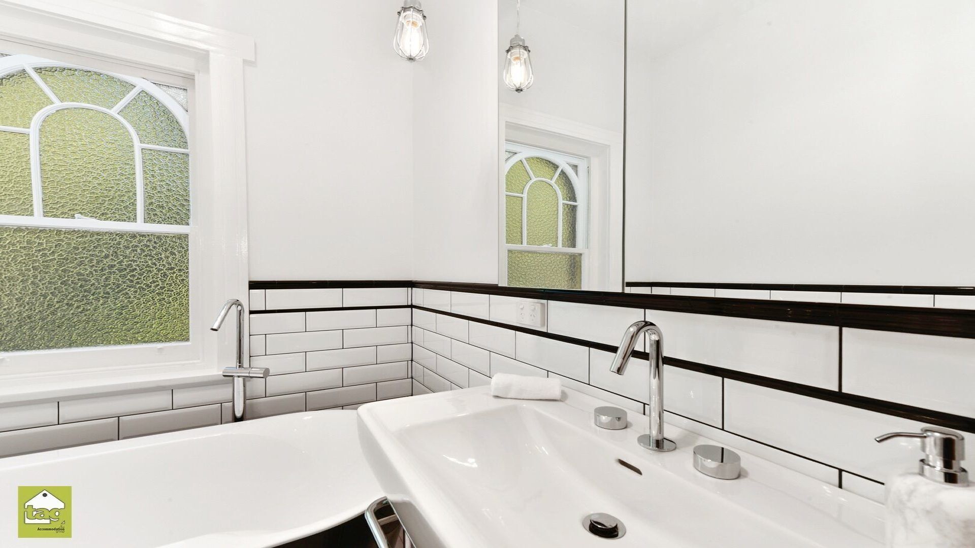 Dom Winter Glamorous Art Deco — image 12