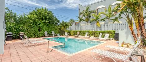Outdoor pool, a heated pool
