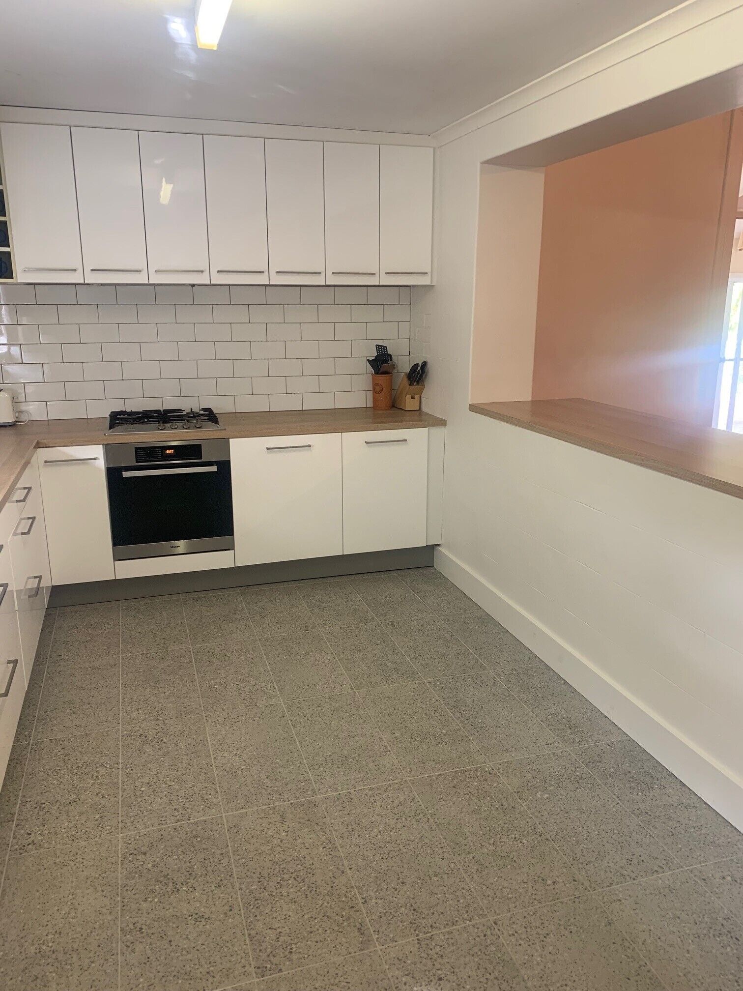 Port Willunga House on the Fleurieu Peninsula — image 19