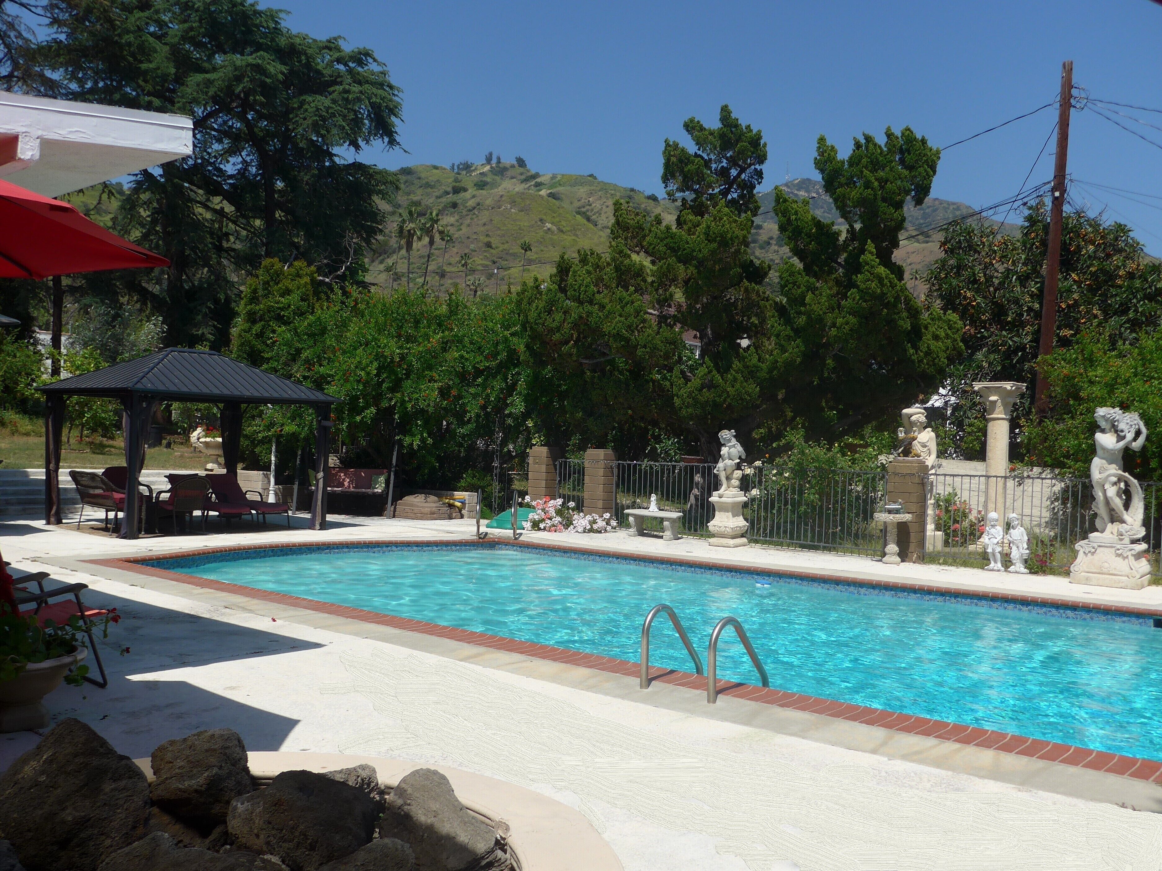 Glenwood Cottage: Your Own Private Resort