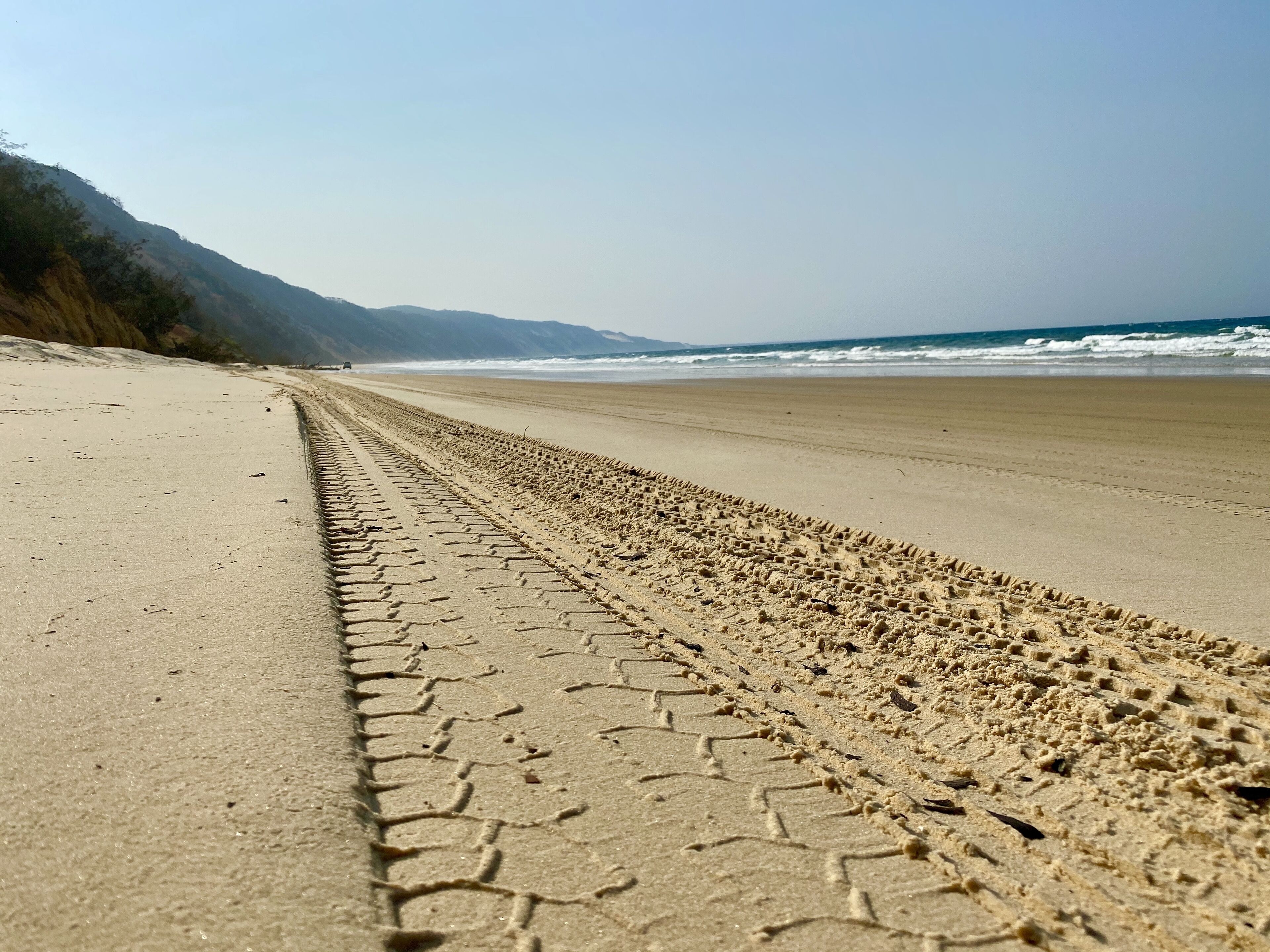 Dee's Retreat - Oceanview Apartments — image 26