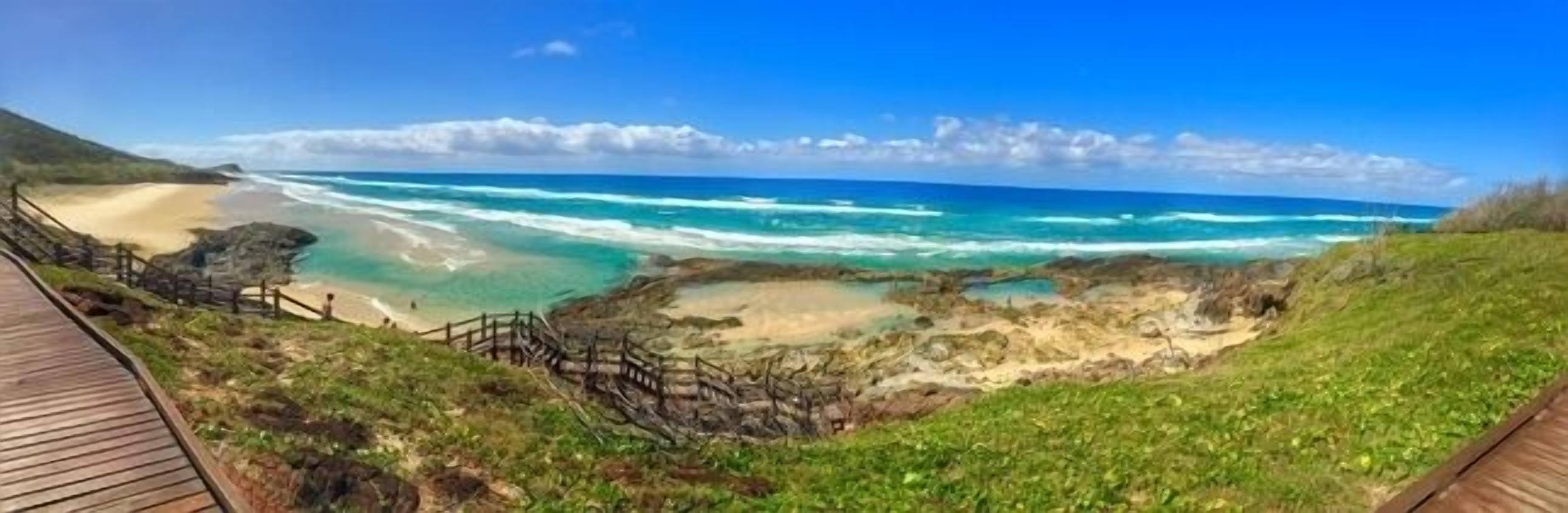 Dee's Retreat - Oceanview Apartments — image 20