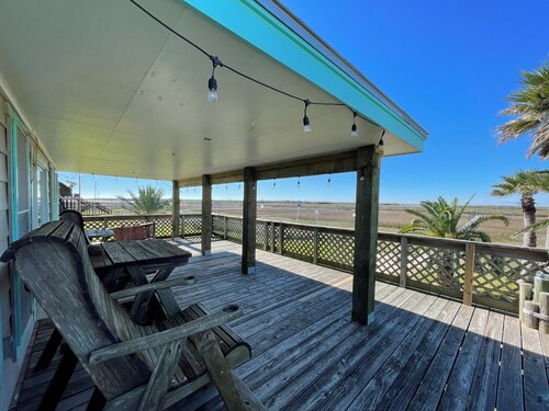 Bay House- Excellent Fishing House With Large Lighted Pier At The Caney Creek "Y