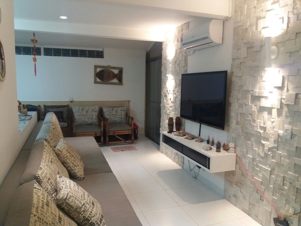 HOUSE RENTAL IN CONDOMÍNIO CLOSED (50m from the beach) 