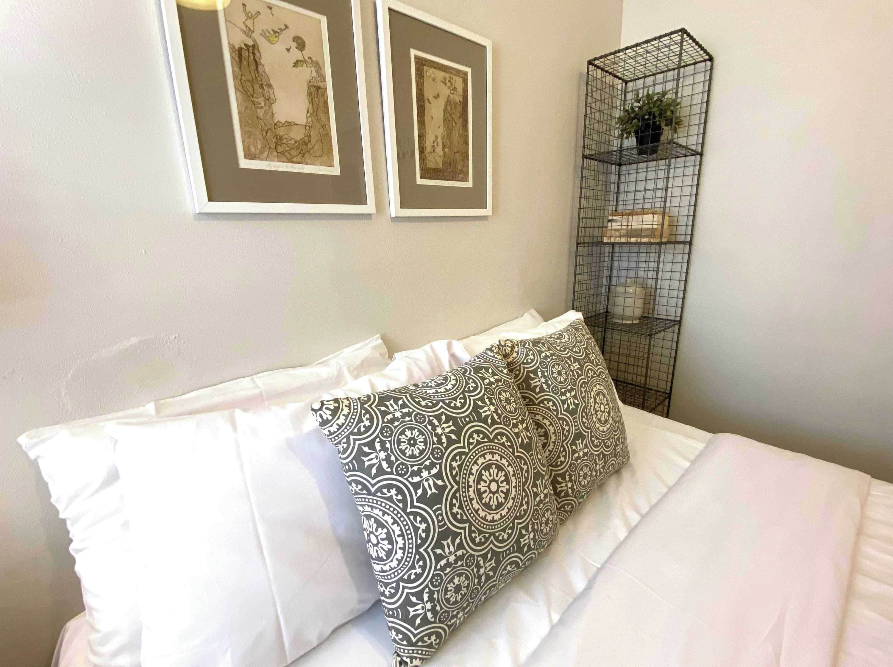 3 bedrooms, iron/ironing board, travel cot, WiFi