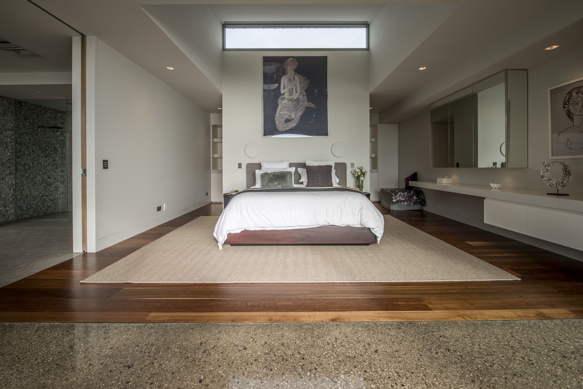 The Low Head Beach House — image 21