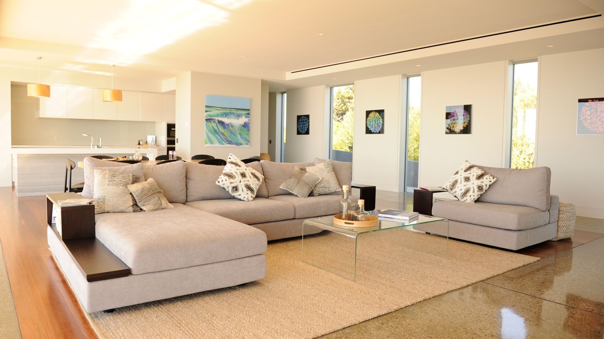 The Low Head Beach House — image 9