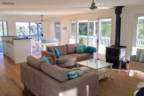 Lounge and Kitchen