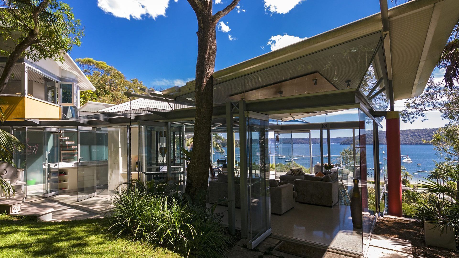 THE GLASS HOUSE by Palm Beach Holiday Rentals — image 5